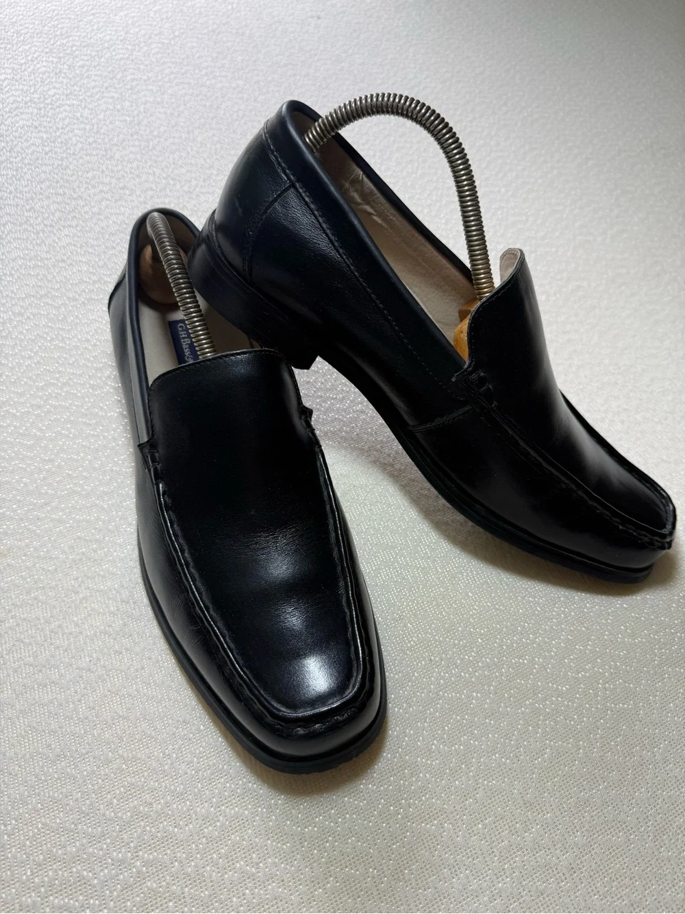 Bass Weejuns Venetian Loafer Classic Black Leather Slip-On
